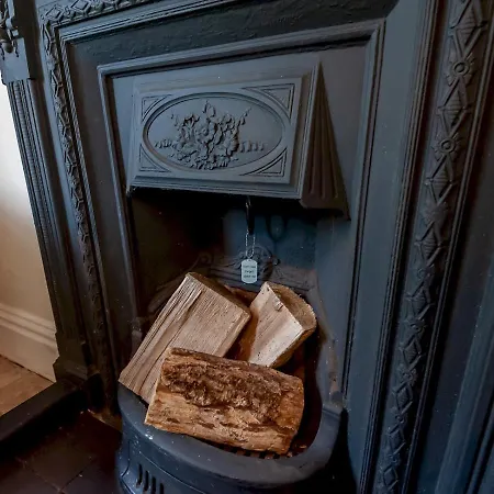 بيت للعطل Wonky With Amazing Garden - Pass The Keys