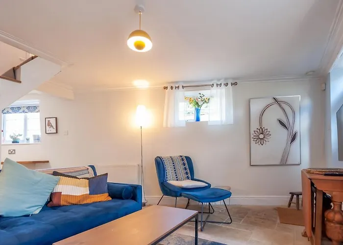 Wonky With Amazing Garden - Pass The Keys