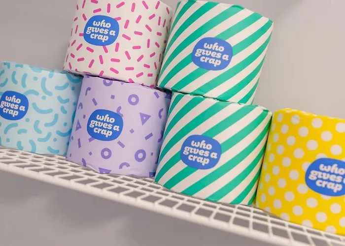 Wonky With Amazing Garden - Pass The Keys Leeds (West Yorkshire)